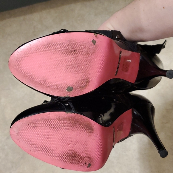 Betsey Johnson Heels - Picture 4 of 6